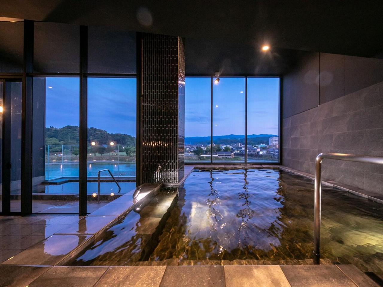 Hitoyoshi Onsen Nabeya Hotell Exteriör bild